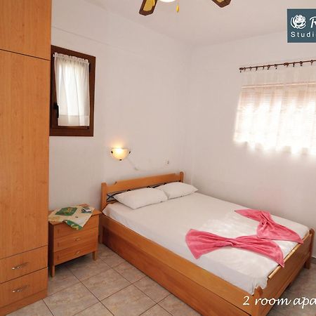Rodon Apartments - S Avdimioti เนอาโรดา ภายนอก รูปภาพ