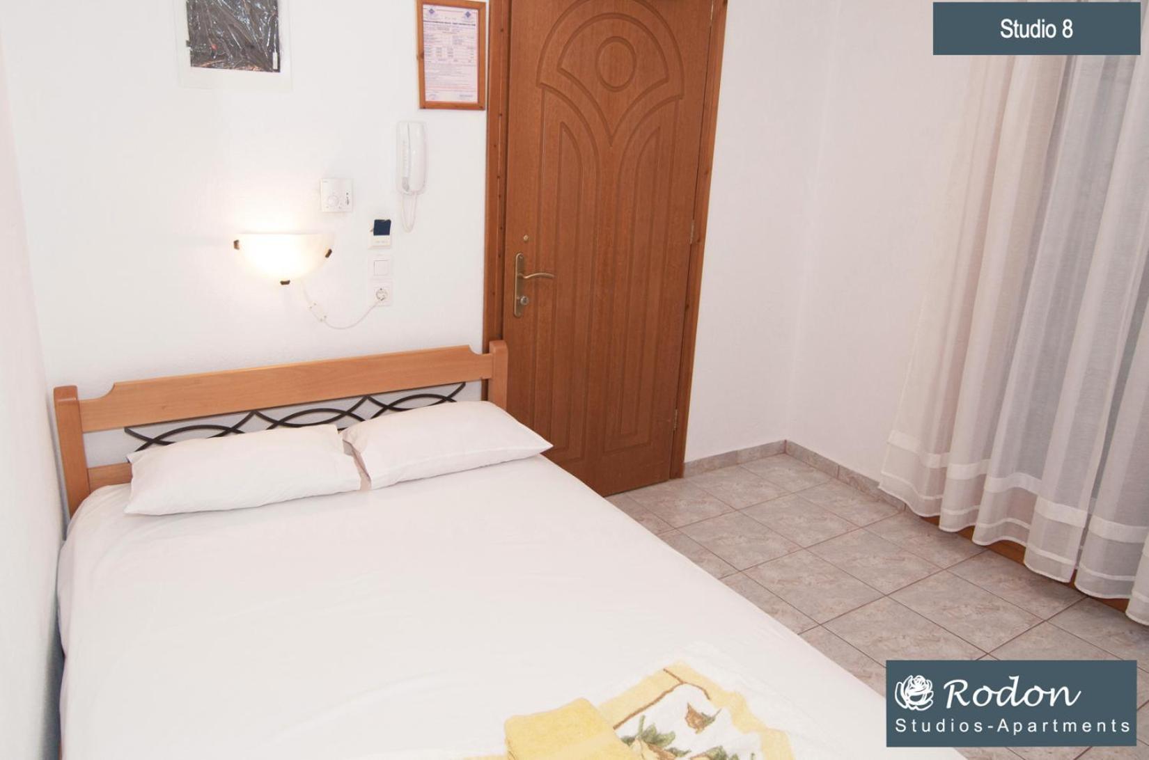 Rodon Apartments - S Avdimioti เนอาโรดา ภายนอก รูปภาพ
