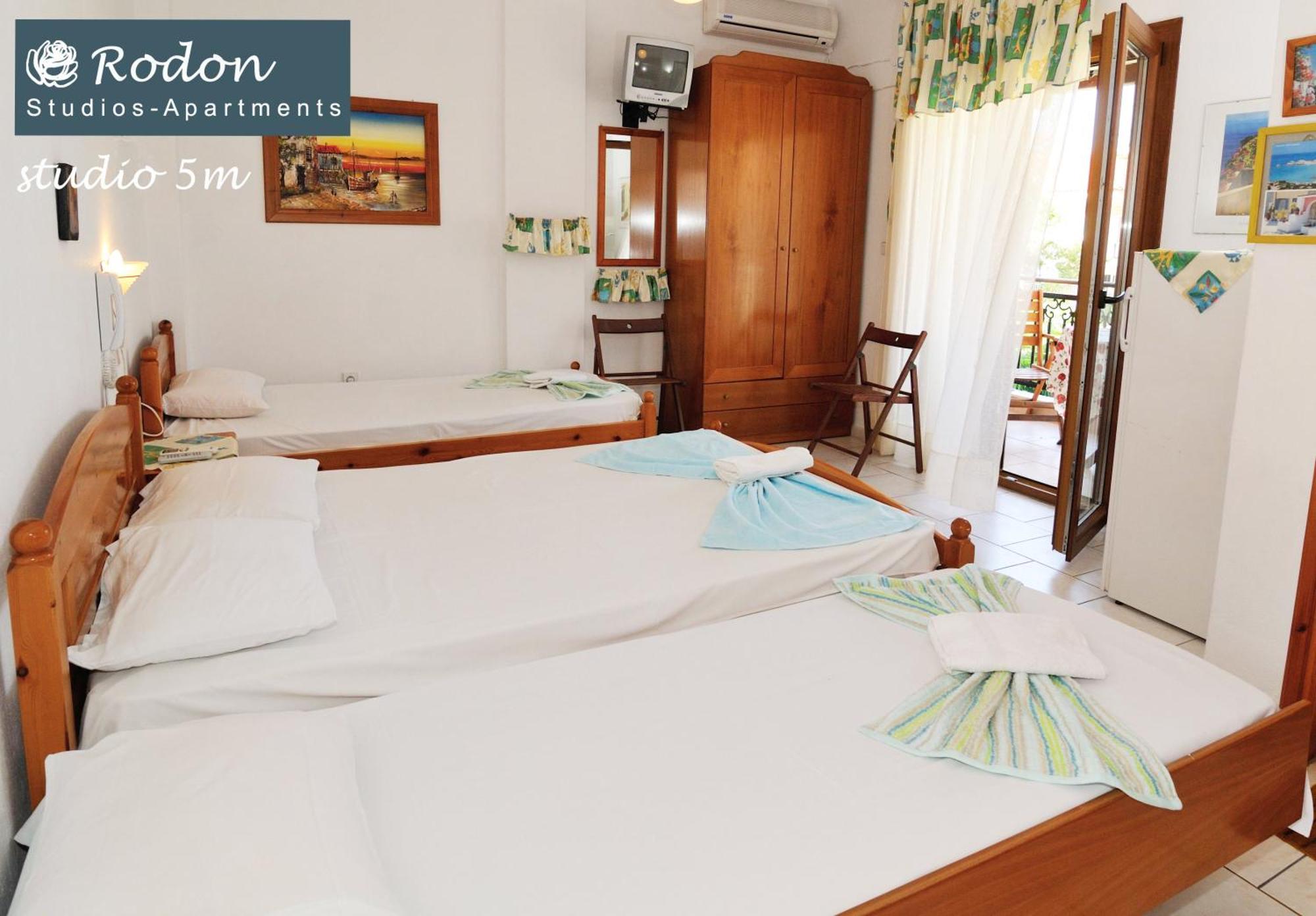 Rodon Apartments - S Avdimioti เนอาโรดา ภายนอก รูปภาพ