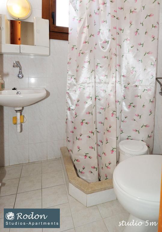 Rodon Apartments - S Avdimioti เนอาโรดา ภายนอก รูปภาพ